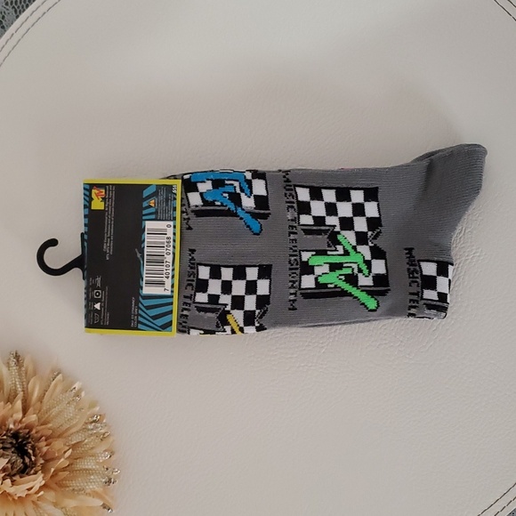 🫧SOCKS - Picture 2 of 2